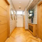 Argyl - 4 Bed On York Place, New Town