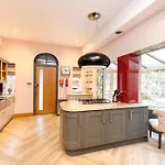 Argyl - 4 Bed On York Place, New Town אדינבורו