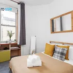 Apartamento 2 Bed - 7 Min Walk Train Station