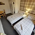Backpackers - Over 18s Only Hostel *