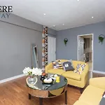 Stylish 3 Bedroom Apartment, Appartement *