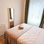 Harry Potter Styled 3-bed - * Edynburg