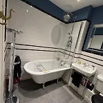 Stunning 2-bedroom Georgian Flat, Centre * Edinburgh