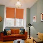 89 The Merchants- Chic By The House Of Danu Apart Otel