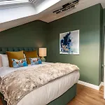 Dragon Luxury At 8 Albyn Place * Edimburgo