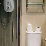Joivy Warm & Welcoming Flat Near Castle * إدنبرة