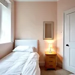 3 Bedroom - Historic Old Town * Edinburgh