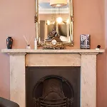3 Bedroom - Historic Old Town Apartment