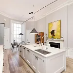Daire Melville Street Townhouse