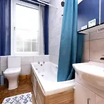شقة Joivy 3 Bed Flat In Old Town, Close To Grassmarket