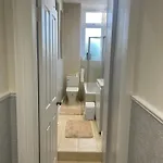 Apartman Entire Victorian House 2br - 4 Guests