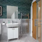 Brunstane House - 15 Mins To Centre بيت للعطل