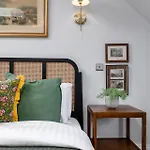 Brunstane House - 15 Mins To Centre بيت للعطل