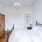 Immaculate One Bedroom Flat In The Centre 公寓 爱丁堡