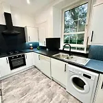 Georgian Luxury - Fast Broadband Wifi - Parking Available Apartament Edynburg
