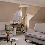 Thistle Royal Garden Apartmanhotel 4*