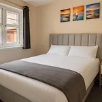 Elegant 2 Bed-ground Floor *
