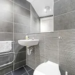 Hope Park 3 Bedroom - Διαμέρισμα *