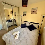 Torwood Townhouse - Superfast Wifi, Contractor Friendly With Free Parking Prázdninový dům