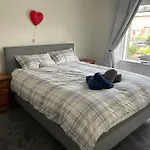 Apartman Entire Victorian House 2br - 4 Guests