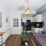 Central Edinburgh Apartment By The Castle דירה *