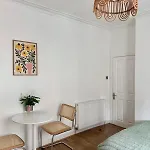 Appartement Quiet Garden View 2br Center Near Fringe