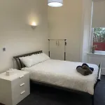 Apartman Entire Victorian House 2br - 4 Guests *