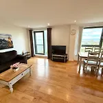 Britannia Ocean Park - Fast Wifi And Free Parking 아파트 에든버러