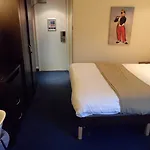 ブリタニア ホテル