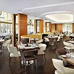 Sheraton Grand & 5* Edinburgh