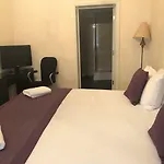 Hotel apartamentowy Cairn & 3*