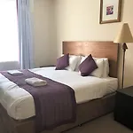 Cairn & Hotel apartamentowy 3*