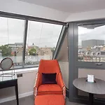 Hill Place Hotell