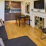 Clarendon Luxury Hotel Edimburgo