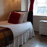 Townhouse 3*