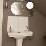 Townhouse 3*