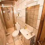 Πανσιόν Sherwood 4*