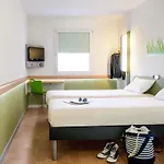 Ibis Budget Park 3*