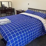 Apartman Entire Victorian House 2br - 4 Guests
