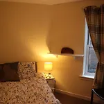 Three Bedrooms Flat In Old Town , Grassmarket Heart Of Flat Sleeps 6 , Eh1 58 Grassmarket,