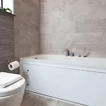 Apartament Luxurious - Sleeps 6 *