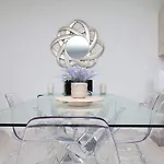 Luxurious - Sleeps 6 Apartament