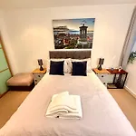 Britannia Ocean Park - Fast Wifi And Free Parking 아파트 에든버러