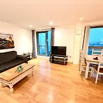 Britannia Ocean Park - Fast Wifi And Free Parking 아파트 *
