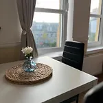 Bonnie Glebe 에든버러
