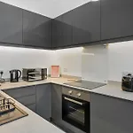 Stylish 1 Bed Centre 아파트 에든버러