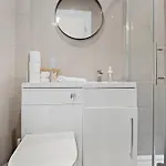 Stylish 1 Bed Centre 아파트 에든버러