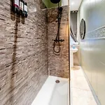 Tatil Evi Monty's - 10 Guests 7 Beds Centre *