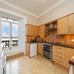 Holiday home Cleish