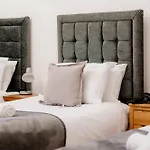 Tatil Evi Monty's - 10 Guests 7 Beds Centre *